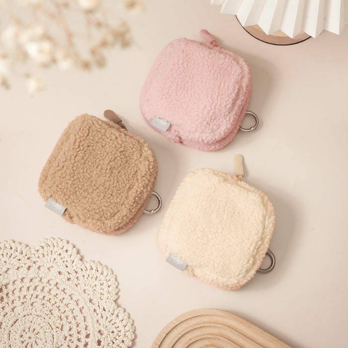 Fluffy Cube Pouch
